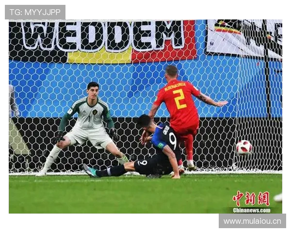 库尔图瓦：禁区统治+高球处理构建的防守安全堡垒